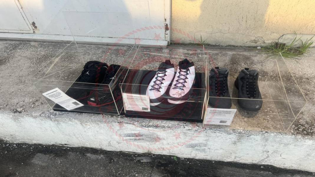 Micheal Jordan'ın imzalı ayakkabısını bu parayı getiren kapacak! Ticaret Bakanlığı’ndan satılık - Resim: 4